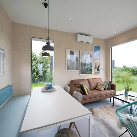 Hébergement de vacances Chic Holiday In With Garden *